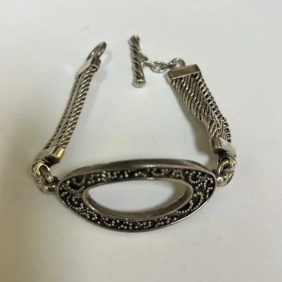 Lois Hill Toggle Bracelet - Picture 2 of 4